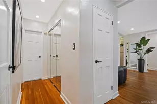 89-29 Shore Pkwy, Howard Beach, NY 11414 - Photo 21