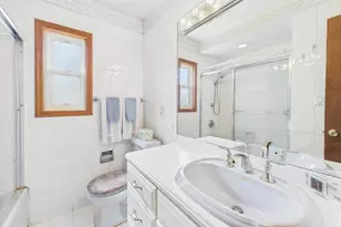 81 Cedarlawn Blvd, Valley Stream, NY 11580 - Photo 19