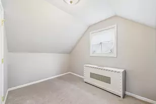 81 Cedarlawn Blvd, Valley Stream, NY 11580 - Photo 13