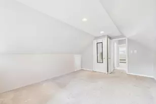 81 Cedarlawn Blvd, Valley Stream, NY 11580 - Photo 15