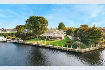 43 Duck Lane, West Islip, NY 11795 - Photo 3