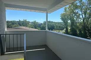 1605 Baldwin Ln, Middle Hope, NY 12550 - Photo 3