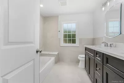 267 N Elm Street, Massapequa, NY 11758 - Photo 19