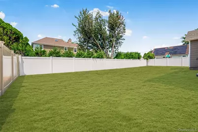 267 N Elm Street, Massapequa, NY 11758 - Photo 23