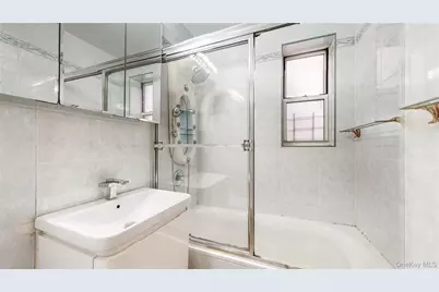 65-41 Booth Street #4A, Rego Park, NY 11374 - Photo 9