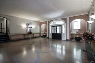 65-41 Booth St, Rego Park, NY 11374 - Photo 15