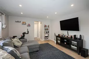 147-10 84th Rd, Briarwood, NY 11435 - Photo 7