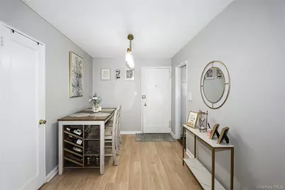 147-10 84th Road #6K, Briarwood, NY 11435 - Photo 5