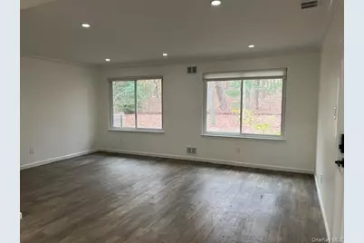 228 Springmeadow Drive #H, Holbrook, NY 11741 - Photo 3