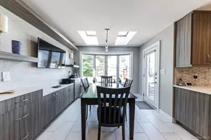 257 E Olive St, Long Beach, NY 11561 - Photo 9