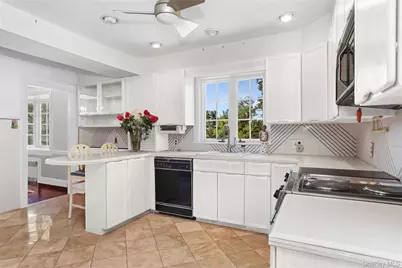 889 James Street, Pelham, NY 10803 - Photo 5