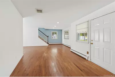 18 Shirley Street, Center Moriches, NY 11934 - Photo 3