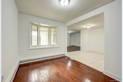 95-15 84 Street, Ozone Park, NY 11416 - Photo 23