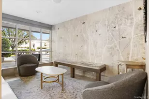 100 Cutter Mill Rd, Great Neck, NY 11021 - Photo 5