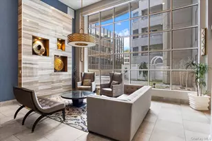 100 Cutter Mill Rd, Great Neck, NY 11021 - Photo 7