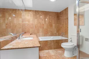 100 Cutter Mill Rd, Great Neck, NY 11021 - Photo 25