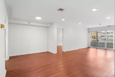 100 Cuttermill Road #3F, Great Neck, NY 11021 - Photo 13