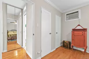 70-47A Park Dr E, Kew Gardens, NY 11367 - Photo 17