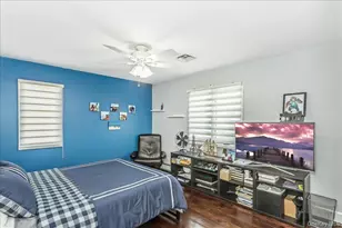 922 N 1st St, New Hyde Park, NY 11040 - Photo 19