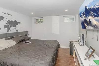 922 N 1st Street, New Hyde Park, NY 11040 - Photo 25