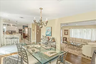 922 N 1st St, New Hyde Park, NY 11040 - Photo 7