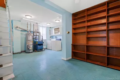 2871 Zulette Avenue, Bronx, NY 10461 - Photo 17