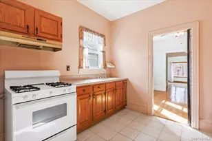 2871 Zulette Ave, Bronx, NY 10461 - Photo 13