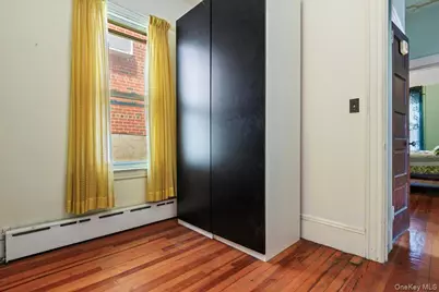 2871 Zulette Avenue, Bronx, NY 10461 - Photo 15