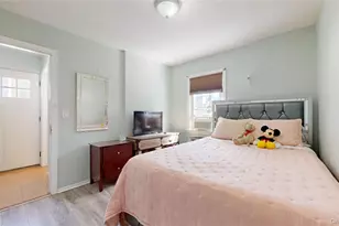 40 Wagner Ave, Roosevelt, NY 11575 - Photo 15