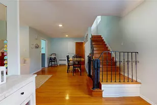 40 Wagner Ave, Roosevelt, NY 11575 - Photo 7