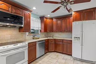 703 10th Ave, East Northport, NY 11731 - Photo 17