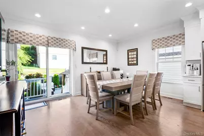 194 Gainsborg Avenue E, West Harrison, NY 10604 - Photo 7