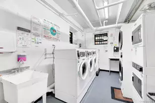 285 E 35th St, Brooklyn, NY 11203 - Photo 15