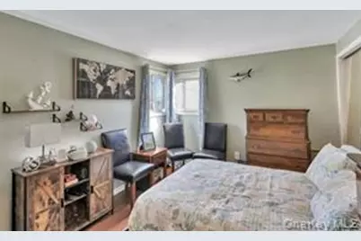 21 Deville Drive, Selden, NY 11784 - Photo 7