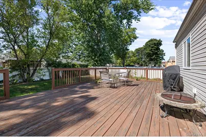 1706 Manatuck Boulevard, Bay Shore, NY 11706 - Photo 15