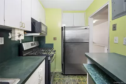 226-29 Manor Road #UPPER, Queens Village, NY 11427 - Photo 9