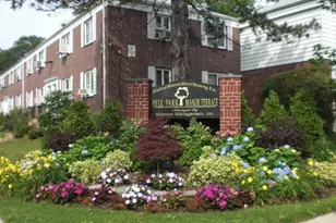 226-29 Manor Rd, Queens Village, NY 11427 - Photo 17