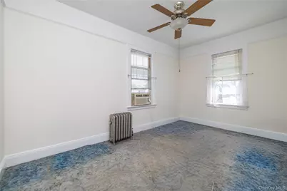 59 Lakeview Avenue, Lynbrook, NY 11563 - Photo 17