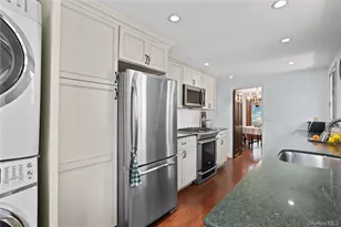 11 Aka 15 Bobolink Rd, Yonkers, NY 10701 - Photo 9