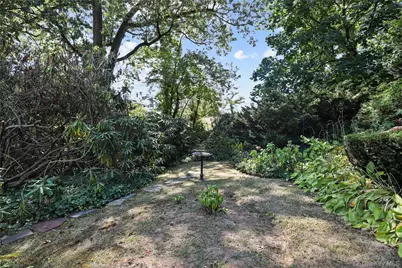 11 Aka 15 Bobolink Road, Yonkers, NY 10701 - Photo 29