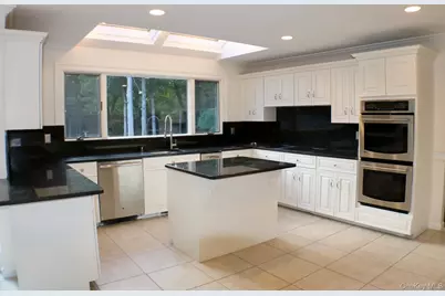 10 Cedarfield Terrace, Saint James, NY 11780 - Photo 15