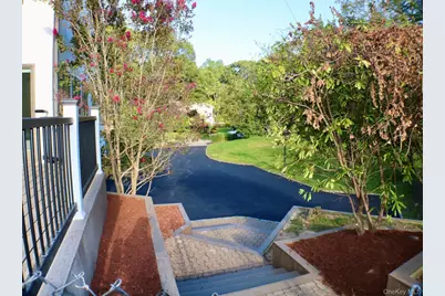 10 Cedarfield Terrace, Saint James, NY 11780 - Photo 27