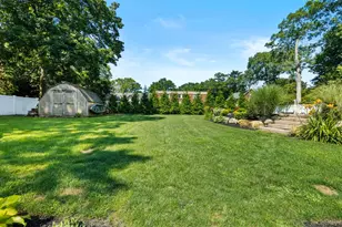 5 Brian Ln, East Northport, NY 11731 - Photo 27