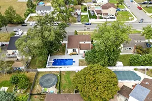 86 Riddle St, Brentwood, NY 11717 - Photo 25