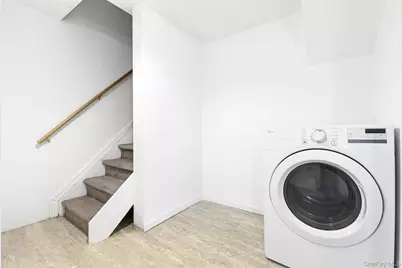 86 Riddle Street, Brentwood, NY 11717 - Photo 23