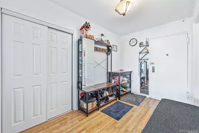 7520 Bell Boulevard #5A, Bayside, NY 11364 - Photo 3