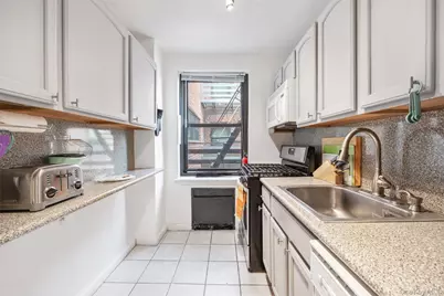 7520 Bell Boulevard #5A, Bayside, NY 11364 - Photo 7