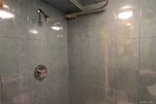 63-61 77th St, Middle Village, NY 11379 - Photo 19