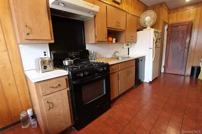 63-61 77th Street, Middle Village, NY 11379 - Photo 9