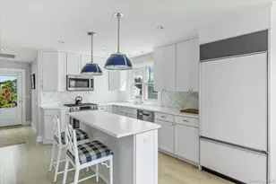 4415 Camp Mineola Rd, Mattituck, NY 11952 - Photo 9
